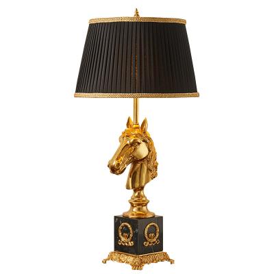 China Chinese Supplier Nordic Luxury LED Brass or Copper Handmade Table Lamp Lamp Table Lamp for sale