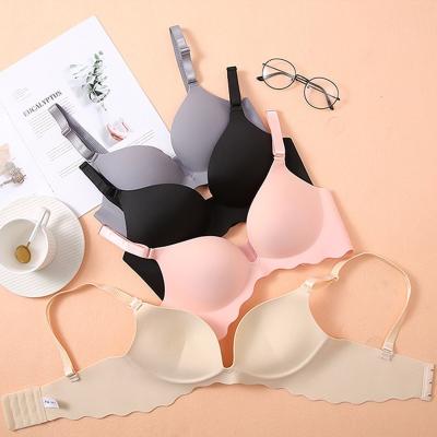 China Seamless Women Push Up Wireless Bralette Women Fashion Women Seamless Cup Girls Small Bra for sale