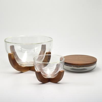 China Sustainable Glass Bowl With Cover Salad Bowl Wooden Soup Bowl Set With Wooden Base for sale