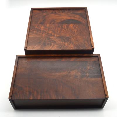 China Minimalist walnut storage box and gift box cover sliding design for sale