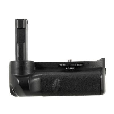 China Professional ABS Travor BG-2G Excellent Performance Battery Grip For Nikon D5100 Slr Cameras for sale