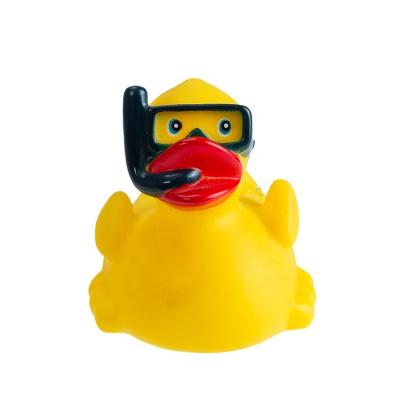 China Eco-Friendly Duck Weighted Floating Upright Rubber Duck Bath Toy Yellow Rubber Bath Toy Classical Lovely Shape Soft Snorkel Vinyl Duck for sale