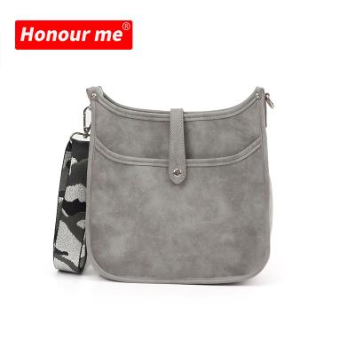 China 2021 Wholesale New PU Ladies Handbag Eco-friendly Waterproof Beach Bag Women Cross - Body Bag for sale