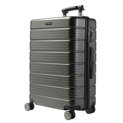 China New Design 4 Swivel Wheels PP Luggage Set Suitcase Cheap Factory Light Weight 20 24 28 Inches for sale