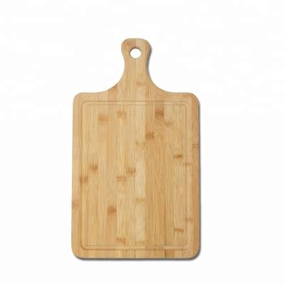 China Sustainable bamboo cutting board with handle and hole for chopping paddle and hanging server for bread cheese and pizza for sale