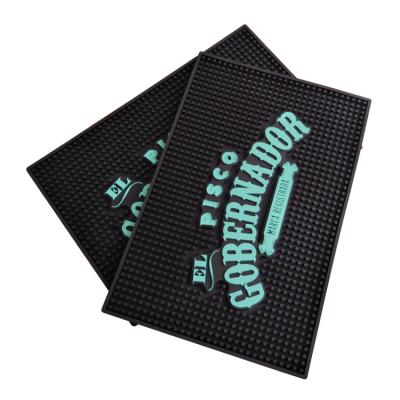 China Customilzed logo rubber beer drinking personalized PVC bar mat for sale