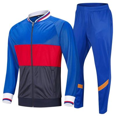 China Comfortable warm jogging clothes in winter, breathable sportswear, club football training clothes for sale