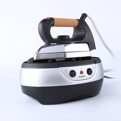 China Hotel Model No.DF-D118 3.0 Bar Pressure China Manufacturer High Quality Steam Station Iron for sale