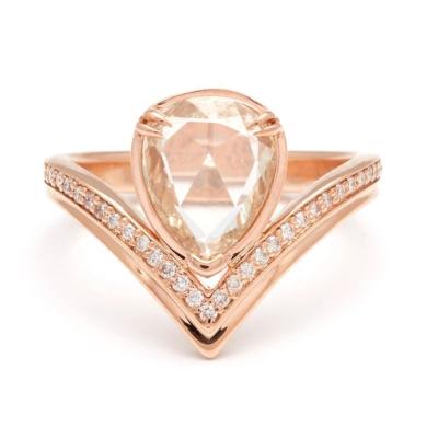 China Vintage 14K Rose Gold Natural Morgan Stone Ring Pear Shape Lady's Ring Optional Gold Silver Rose Gold for sale