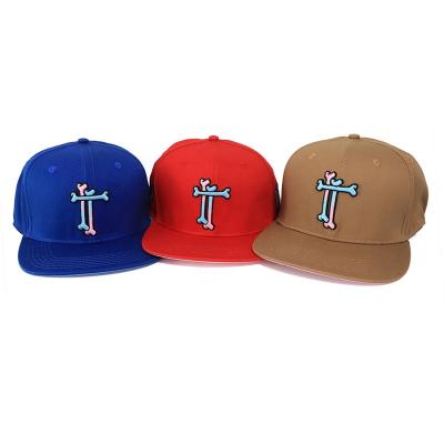 China COMMON flat brim hip hop fashion top level customize hat 6 panel brand snapback hats wholesale simple hats for sale