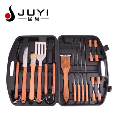 China Hot Sale 18pcs Barbecue Easily Cleaned Multi Tool Kit With Wooden Handle for sale