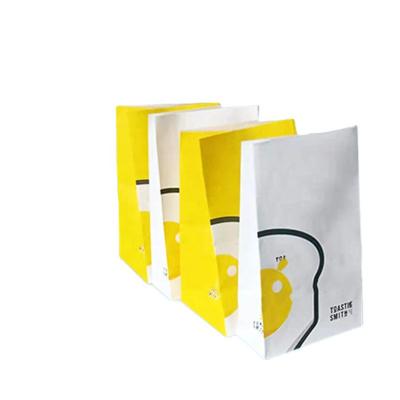 China Recyclable And Environmentally Friendly Custom Logo Printed Recyclable Kraft Paper Bag With Twisted Handle for sale