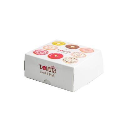 China Custom Wholesale Donuts Recycled Color Kraft Paper Material With Window Portable Packaging Box Roll Cake Box for sale