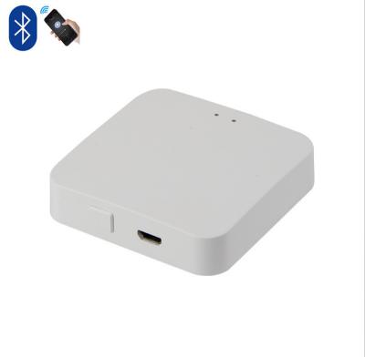 China Tuya BLE Gateway Home Automation Bridge Hub APP Smart Wireless Control System 60*60*15mm for sale