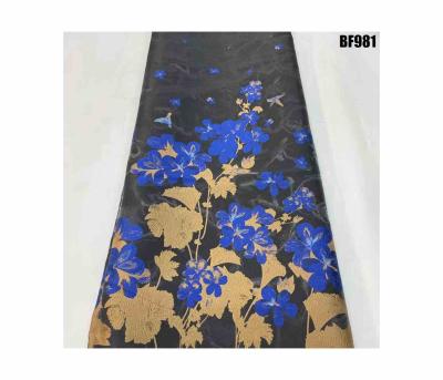 China Embroidery High Quality Bazin Brocade Fabric Damask Lace Dress Fashion Jacquard Brocade Printed Knitted Warp for sale