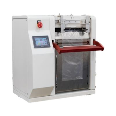 China Pre Made Semi Automatic Bag Machine For Hardware Plastic Parts Connector for sale