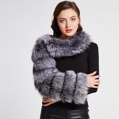 China 2022 Winter Natural Women Anti-wrinkle Fox Red Raccoon Real Fur Coat Ladies Fashion One Sleeve Coated for sale