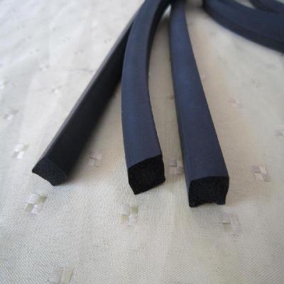 China Foam Rubber High Quality Flooring Neoprene Rubber Sealing Strip for sale