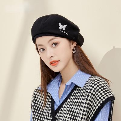 China Female Retro Fashion Woolen Winter Small Face Show Hat Retro Butterfly Painter Beret Hat for sale