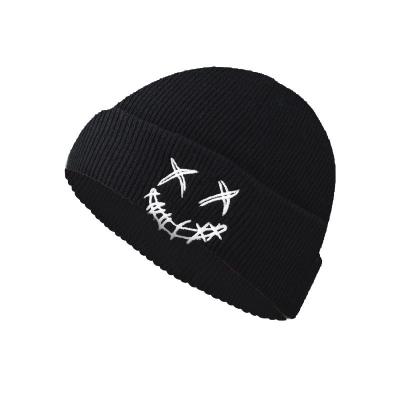 China 2021 new NEWYORK XX All-match face embroidery men and women's college wind couples warm autumn and winter knit hat for sale