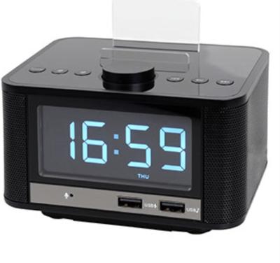 China Hot Selling Digital Led Alarm Clock Radio 2021 Mobile Fast Charging Alarm Clock Wireless Charger Christmas Gifts For Kids for sale