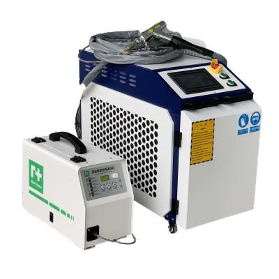 China Raytools Laser Head Handheld Fiber Laser Welder 1500w 2000w for Industrial Applications for sale