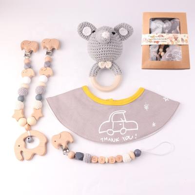 China Soft Wooden Hanging Chain Toy Infant Mobile Pram Pendant Elephant Pacifier Chain Clip Baby Stroller Set for sale