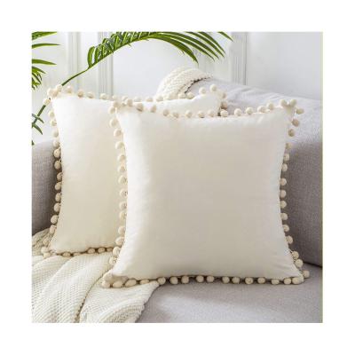 China PORTABLE Cheap Decorative Cushion Ball Solid Color Velvet Luxury White Pillow Cover for sale