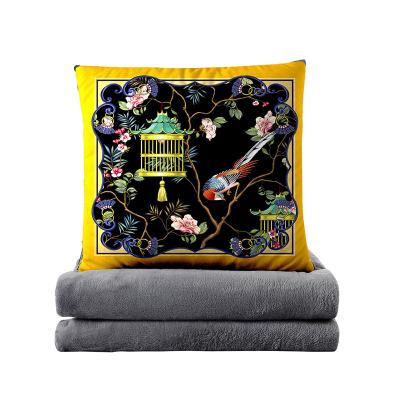 China PORTABLE Luxury Pillow Cover High Quality Blanket with Pillow Covering 350GSM European Style Flannel Decoration Pillow Garden 2 in 1 for sale