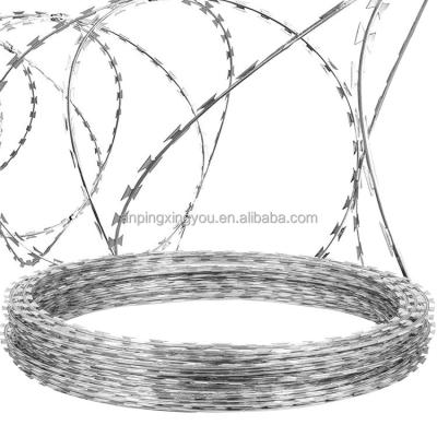 China Easy Installation Welded Razor Wire Mesh | concertina razor wire mesh ^ razor wire for sale