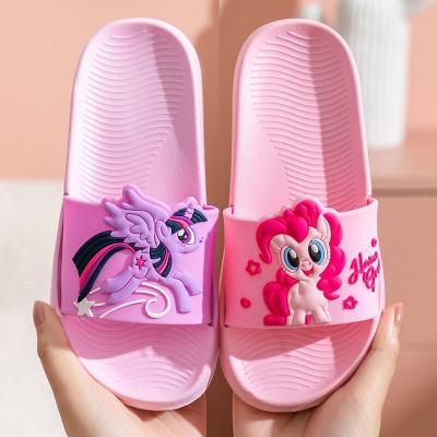 China Other Small Leather Black White Animal Running Winter Sport Sneaker Baby Babies Sandals Slippers Supplier for sale