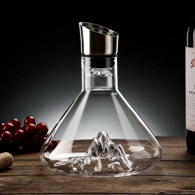 China Sustainable European style waterfall style wine fast home glass decanter for sale