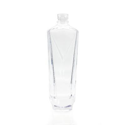 China Hot Selling Beverage Can Be Customized Shape Vodka Glass Transparent Glass Bottle 750ml for sale