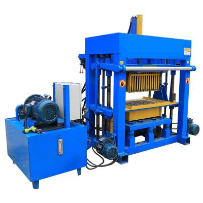 China Factory Diesel Engine Concrete Hollow Block Making Machine , Hydraulic Zigzag Paving Brick Making Machine in Africa Price for sale