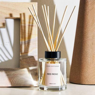 China 200ml Luxury Interior Ministry Hotel Style Perfume Reed Diffuser Bottle Nordic Glass Bedroom Fragrance Decorative Bottles for sale