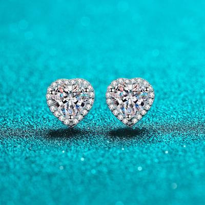 China Vintage Factory best-selling women's jewelry, light luxury, high-end personalized design, moissanite diamond 925 silver earrings for sale