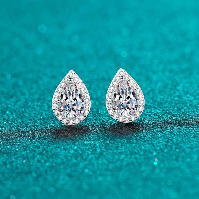 China Vintage Factory direct wholesale 925 pure silver ear nails female pear shaped pt950 gold moissanite diamond ear nails for sale