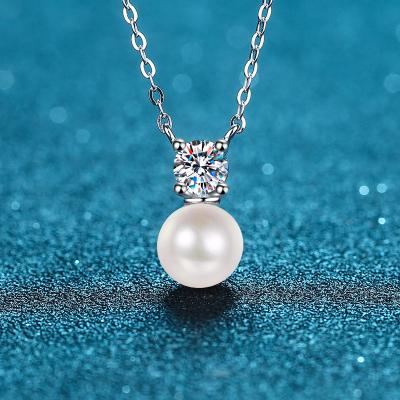 China Luxury 925 Sterling Silver Fashion Moissanite Diamond Pendant Women's Necklace Freshwater Pearl Necklace for sale