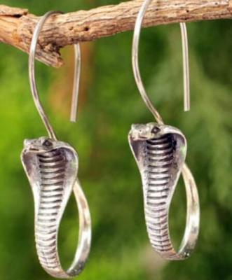 China Fashion Hotsale Snake Earrings Vintage Anti-silver Hook Snake Zinc Alloy Earrings for sale