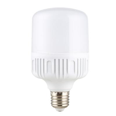 China Residential Led Light Bulb E27 / B22 Plastic Led Energy Saving Light Bulb for sale