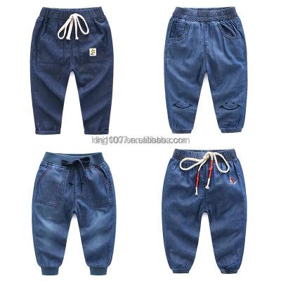 China Girls Denim Shorts2022New Summer Breathable Outdoor Baby Girls Clothing Thin Middle And Big Children's Shorts for sale