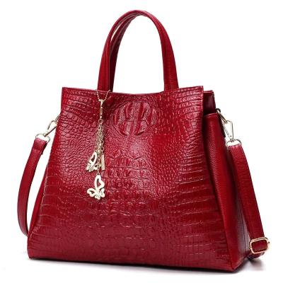 China 2023 Hot Sale Lady Fashion Alligator 2PC Clips Cheap Handbags Ladies Handbag Set Guangzhou Handbag Market for sale