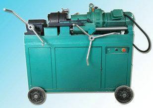 China Aangepaste 4.0Kw - 5.5Kw 12mm - 50mm Rebar Draad Rolling Machine Te koop