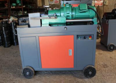 China Schilrebar de Draagbare Pijp die van de Draad Rolling Machine Machine 5.5KW inpassen Te koop