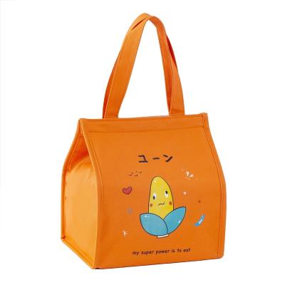 China 600D cute cartoon cheap lunch bag for kids design personalized 2021 adults soft lunch box bag for sale