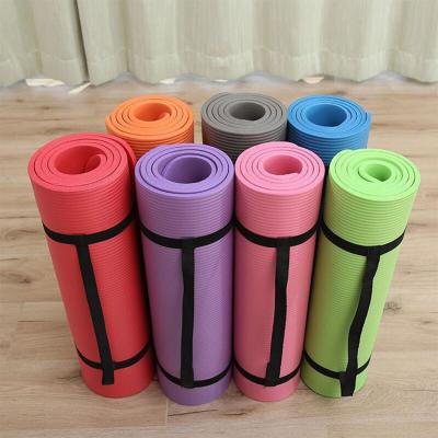 China Home Fitness Equipment Manufacturers Directly Sell High Quality Easy To Clean And Wear Professional Fitness NBR Yoga Mats for sale