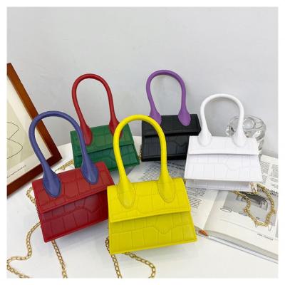 China 2021 high quality bags little girls new trend top-handle hit color silicone chain jelly purses shoulder diagonal cross - body bag for sale