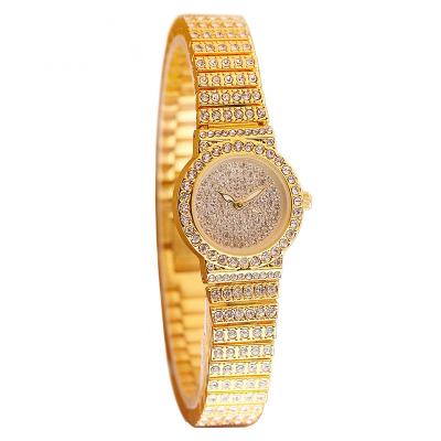 China Small NEW Three Hand Gypsophila Diamond Watch Inlaid With Full Masonry Quartz Watch Ladies Watch for sale