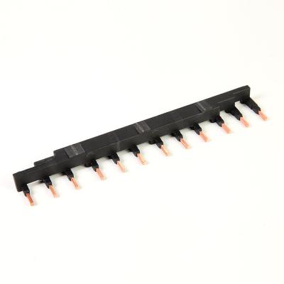 China Compact Busbar 3-Phase 64 A 45 Mm Spacing 4 Connections for 140M-C -D Circuit Breaker for sale