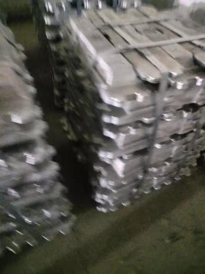 China Lingote de aluminio puro de alta calidad 99,99% 99,85% 99,7% no aliados en venta